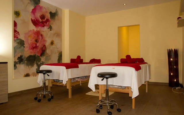Salis Hotel and Medical Spa