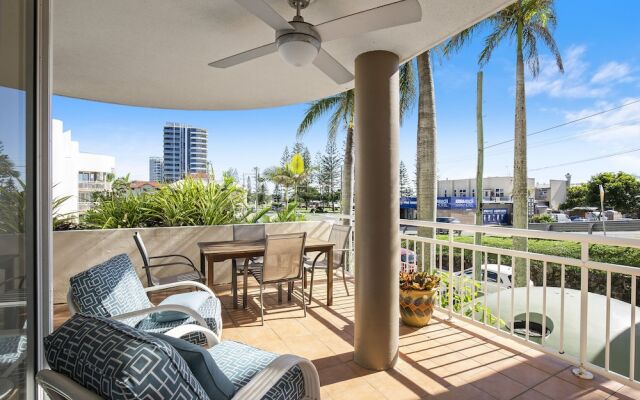 Kirra Palms Holiday Apartments