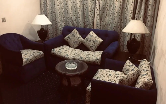 Diamond ship Hotel