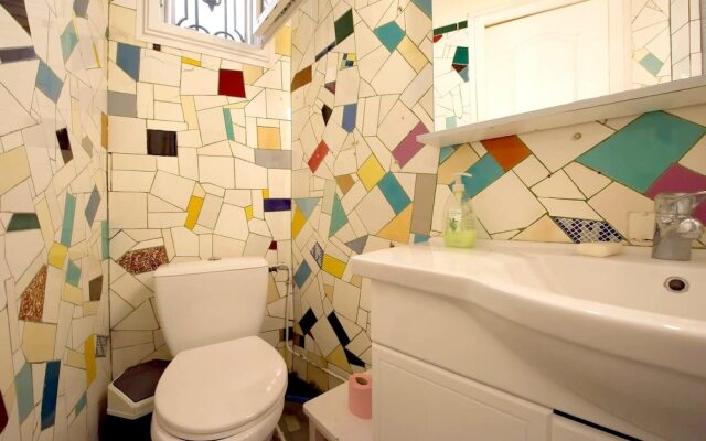 Apartment with 2 Bedrooms in Avignon, with Wifi - 40 Km From the Slopes