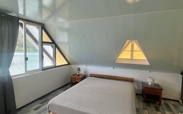 Tiare - Faaroa Bay Villa