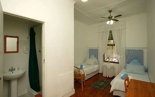 District Six Guesthouse