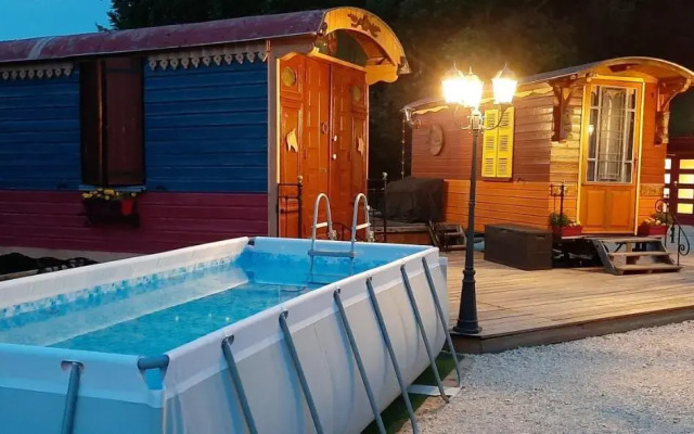 Holiday Home Montjoie-en-Couserans