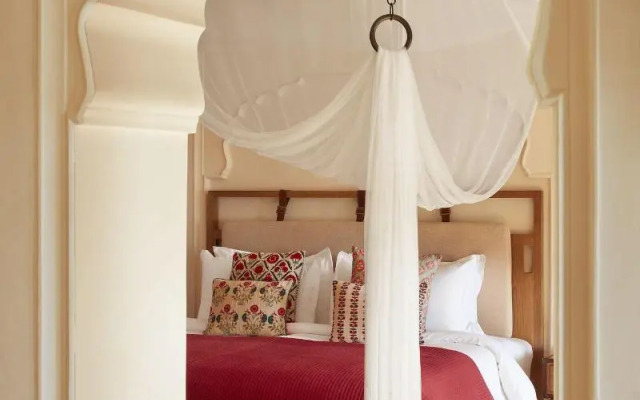 Six Senses Fort Barwara