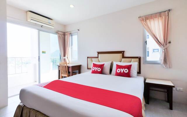 OYO 605 Lake View Phuket Place