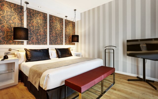 Catalonia Reina Victoria Hotel