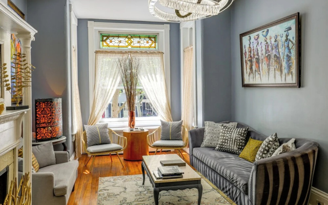 Historic Georgetown Townhome: Walkable Location!