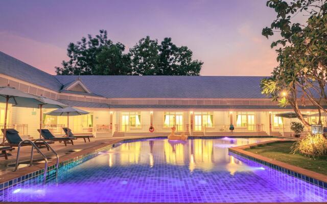 Tubtim Siam River Kwai Resort