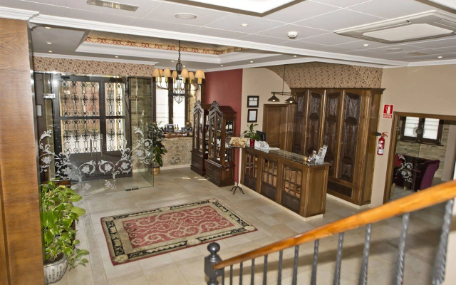 Casona de Lazúrtegui