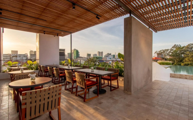 Penh House Jungle Addition
