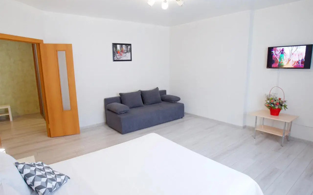 Апартаменты на улице 78-й Добровольческой Бригады 28