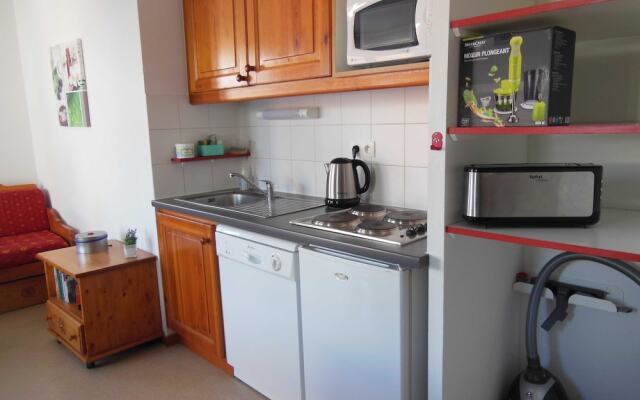 Lou Services Apartment H01 LSI 001