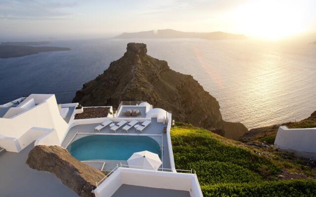 Grace Hotel, Auberge Collection