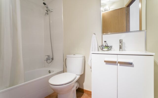 Royal Apartments by Hoom