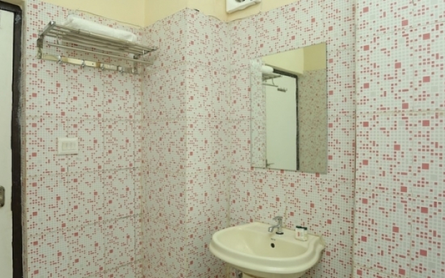 Hari Dham By OYO Rooms