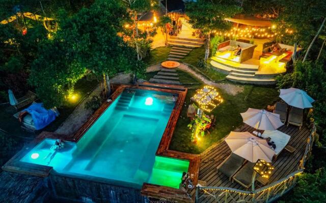 Nakabalo Guesthouse & Restaurant