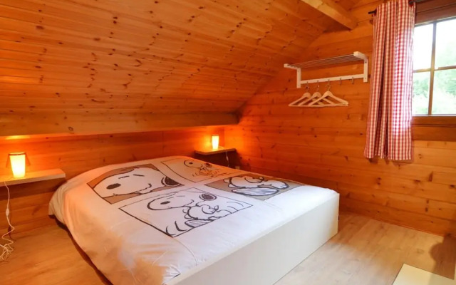 Charming Chalet in Waimes With Sauna and Jacuzzi