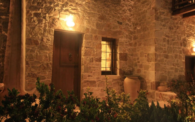 Lithos Traditional Houses