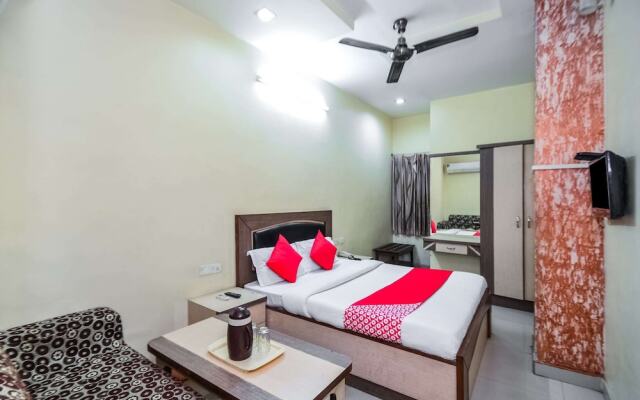 Oyo 2722 Hotel Prince