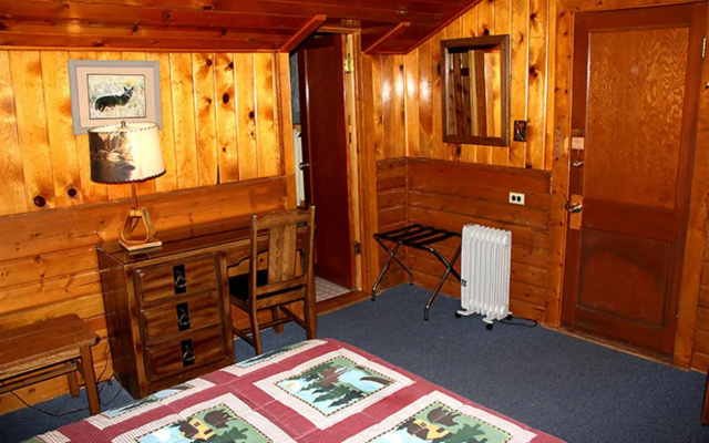 Creekside Lodge at Yellowstone