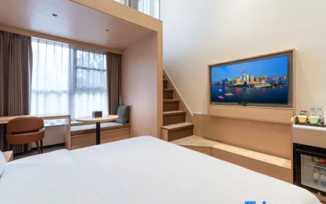 Shanhai Yunting Hotel (Half Moon Bay Maotoushan Branch)