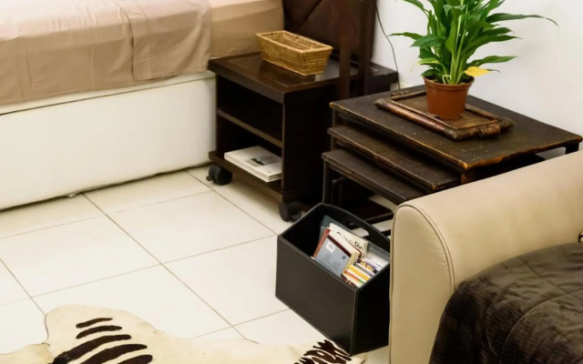 Pineapples PF118 - Studio para casais em Copacabana