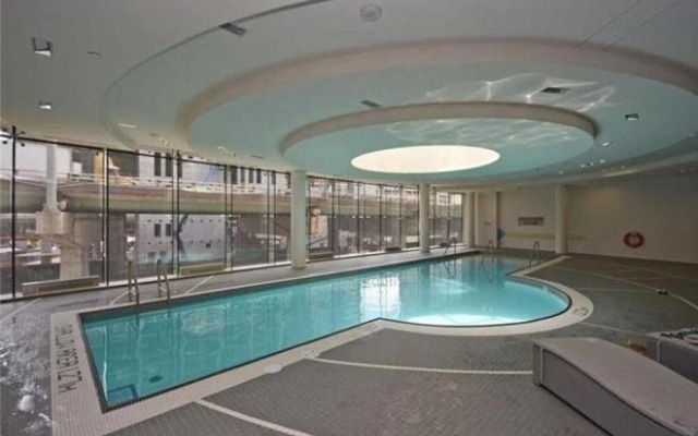 Exquisite High-Rise 1 Bedroom next to Scotia Arena