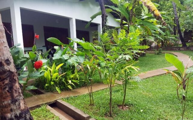 Lakmini Lodge Sigiriya