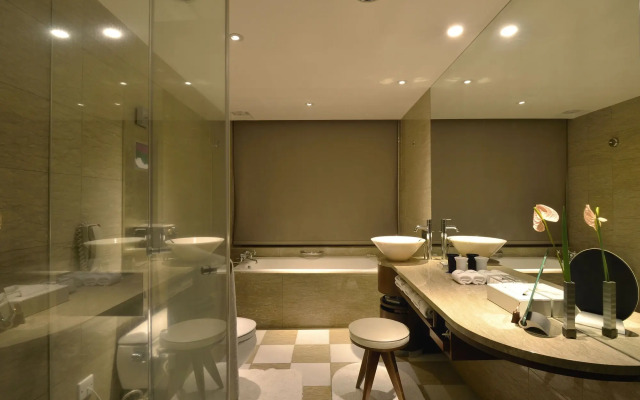 Les Suites Taipei Ching Cheng