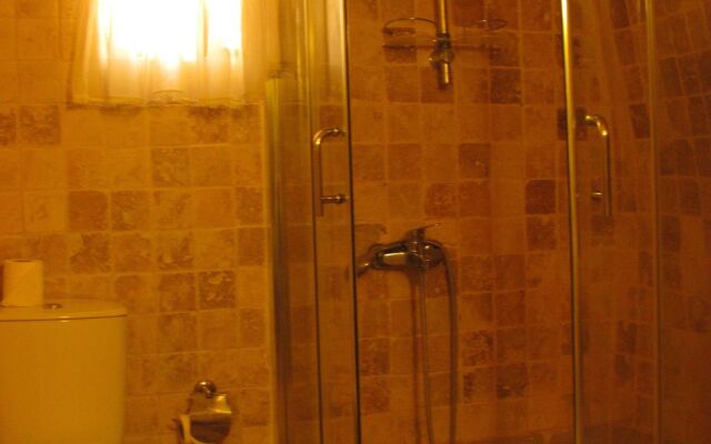 Serenity Cave Suites