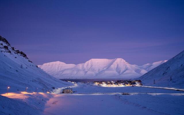 Svalbard Hotell - Lodge