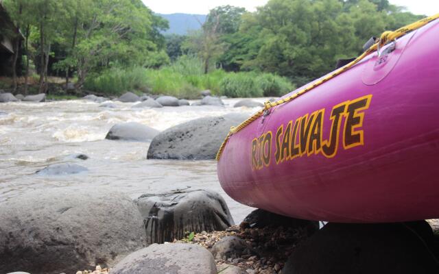 Campamento Rio Salvaje
