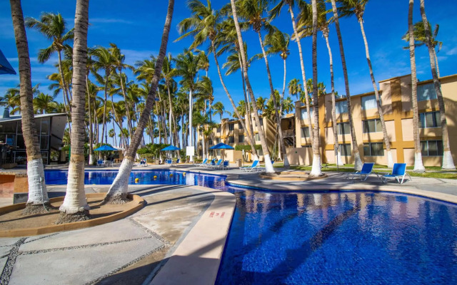 Araiza Palmira Hotel