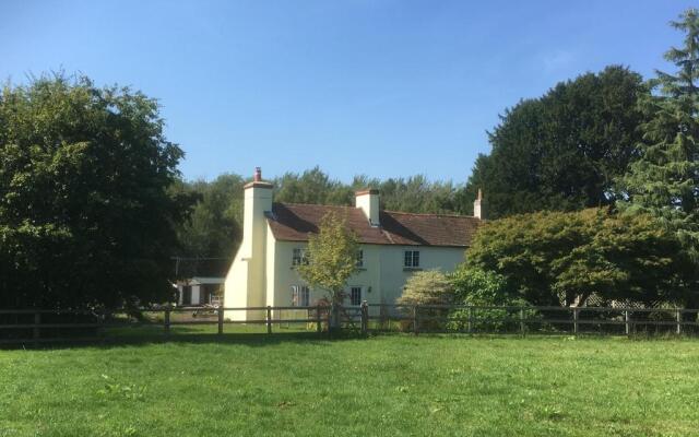 Woodlands Cottage Farm
