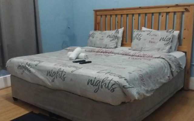 Lisokhanya GuestHouse