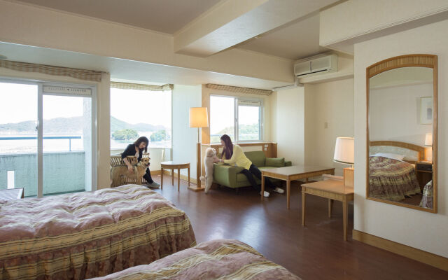 Izumigo Toba Dog Paradise Hotel