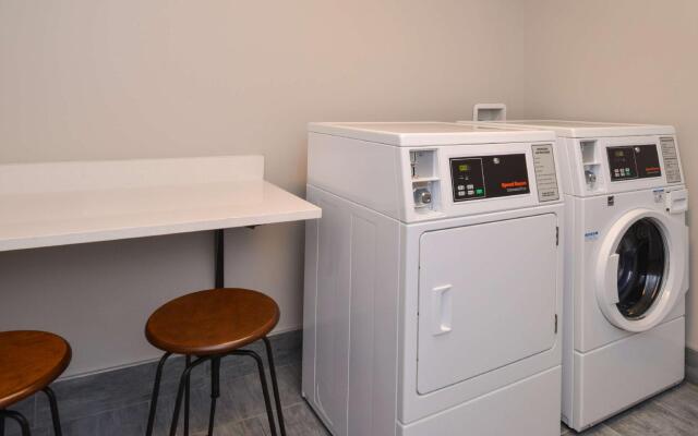 Hampton Inn & Suites Cincinnati-Mason