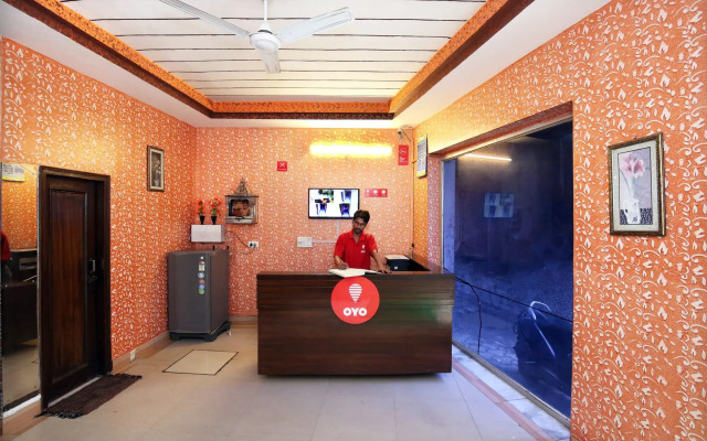 OYO 9229 GMG Hotel