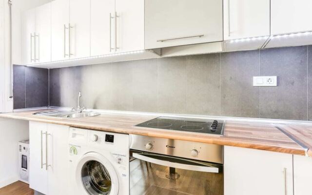 Fantastic 2bed Flat Well Connected to all BCN