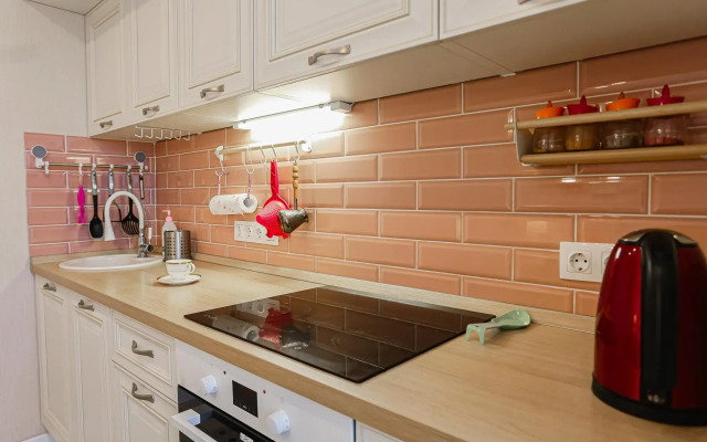 Apartments at Petrovna's on July Days Street 1k2