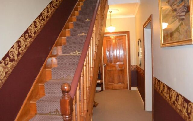 Stoke House Bed And Breakfast