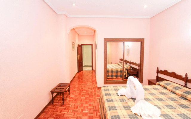 Hotel Castellano Centro