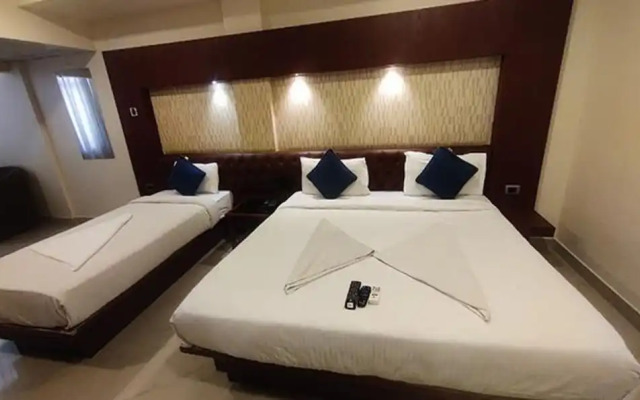 Fabhotel Adya Classic