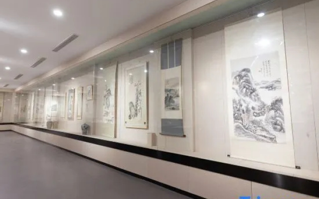 Zheyue Hotel (Shaoxing Lu Xun Hometown Cangqiao Straight Street)