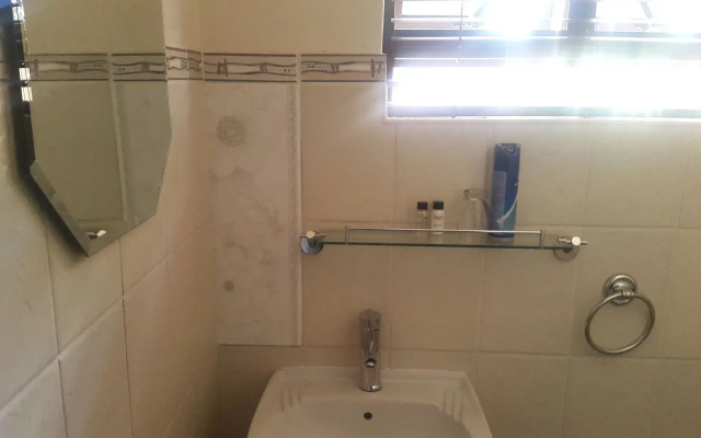 Ikaze Guest House