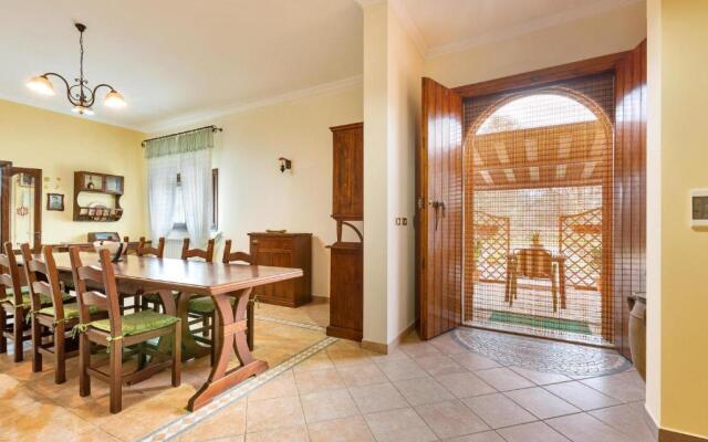 Villa Lella by BarbarHouse