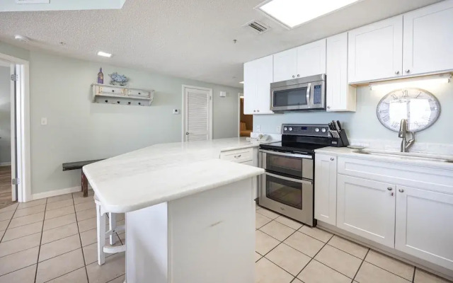 Phoenix X 1009 3 Bedroom Condo