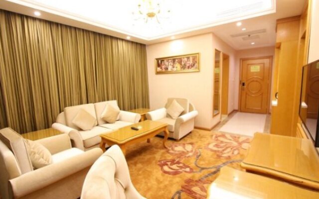 Vienna Hotel Foshan Huangqi