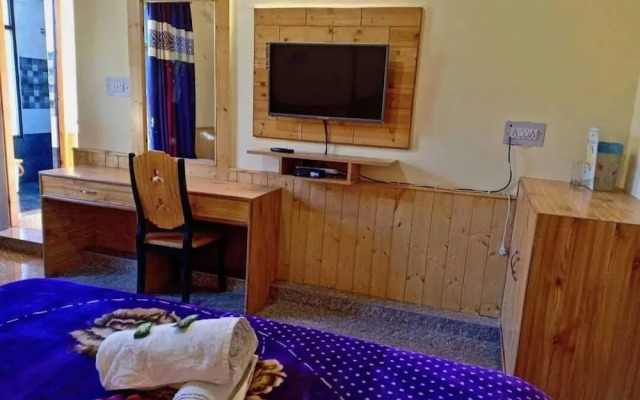 Spring House Manali