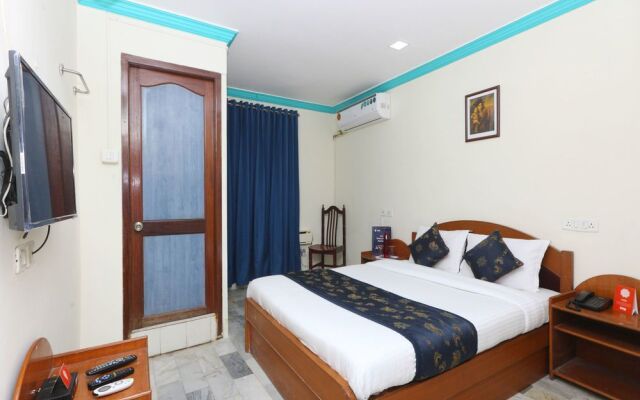 OYO 13297 Neha Residency